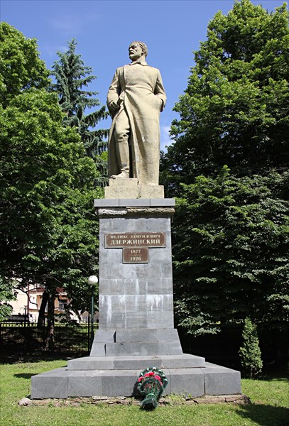 147-Памятник Дзержинскому